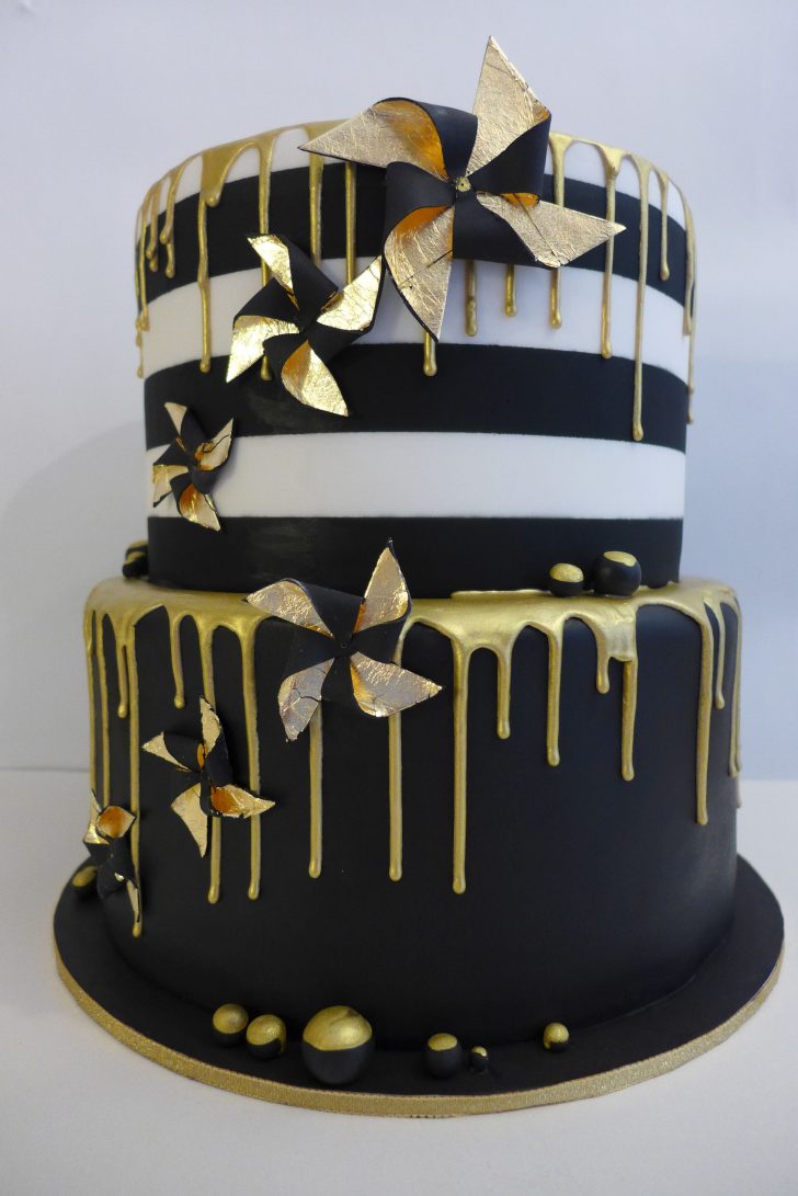 Black And White Birthday Cake Gold Drip Cake Black Gold And White Birthday Cake Dramatic Black And White Birthday Cake Gold Drip Cake Black Gold And White Birthday Cake Dramatic