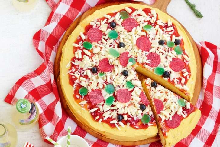 Cakes For Birthday Its A Pizza Cake Cakes For Birthday Its A Pizza Cake