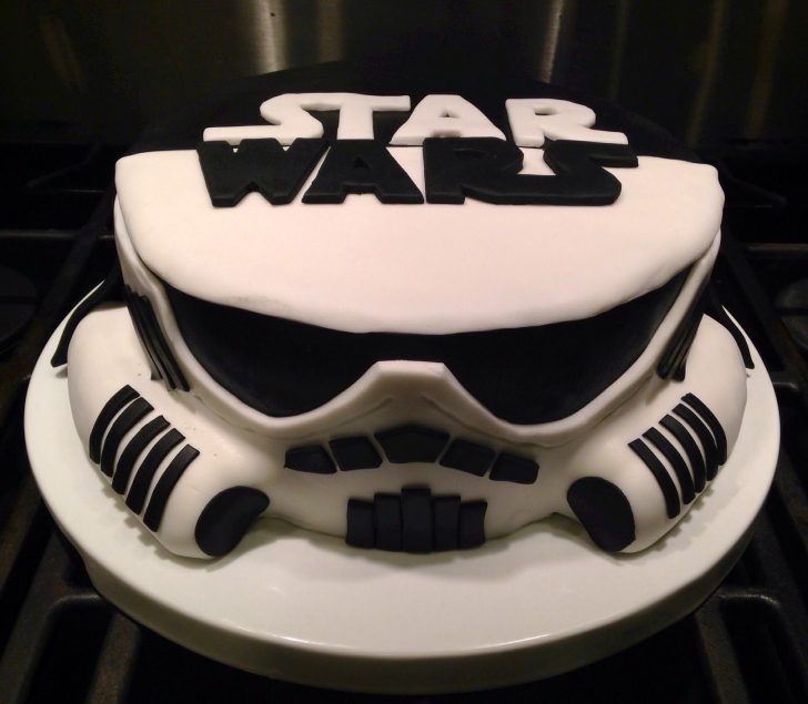 Darth Vader Birthday Cake Star Wars Stormtrooper And Darth Vader Cake Lol Pinterest Star Darth Vader Birthday Cake Star Wars Stormtrooper And Darth Vader Cake Lol Pinterest Star