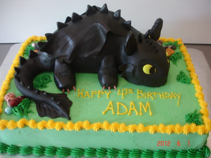 How To Train Your Dragon Birthday Cake How To Train Your Dragon Toothless St Louis Custom Cakes How To Train Your Dragon Birthday Cake How To Train Your Dragon Toothless St Louis Custom Cakes