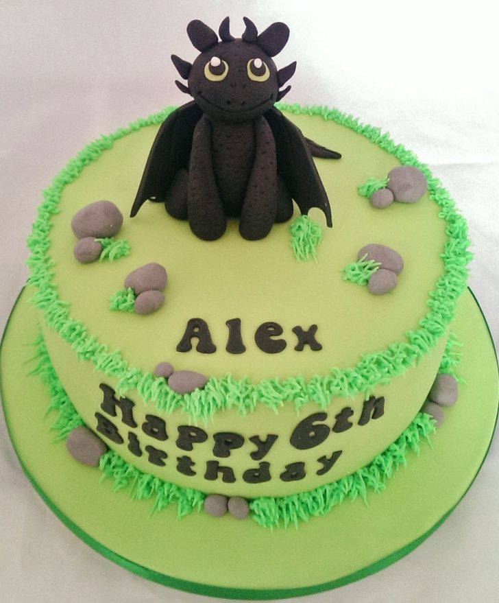 How To Train Your Dragon Birthday Cake Toothless How To Train Your Dragon Cake Madelyns 5th Bday How To Train Your Dragon Birthday Cake Toothless How To Train Your Dragon Cake Madelyns 5th Bday
