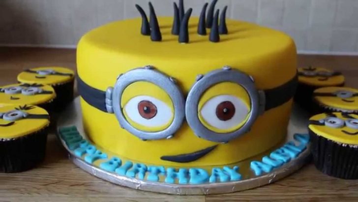 Minion Birthday Cake Minion Birthday Cake Youtube Minion Birthday Cake Minion Birthday Cake Youtube