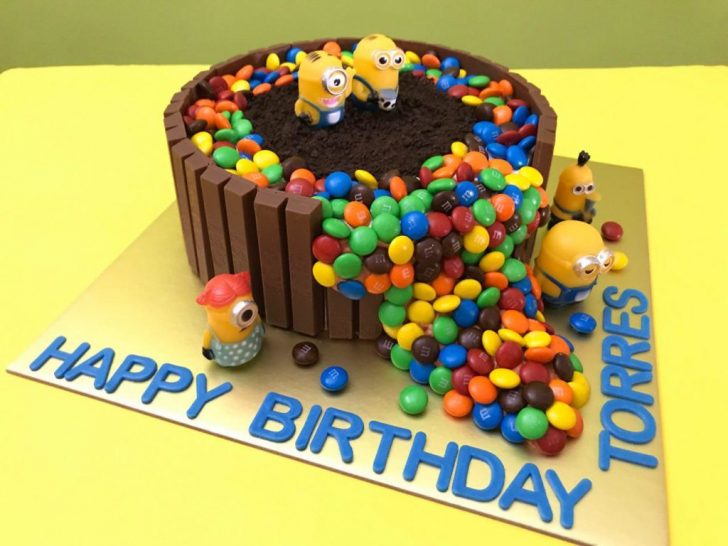 Minion Birthday Cake Minions Cake Singapore All Children Favourite Character Minion Birthday Cake Minions Cake Singapore All Children Favourite Character