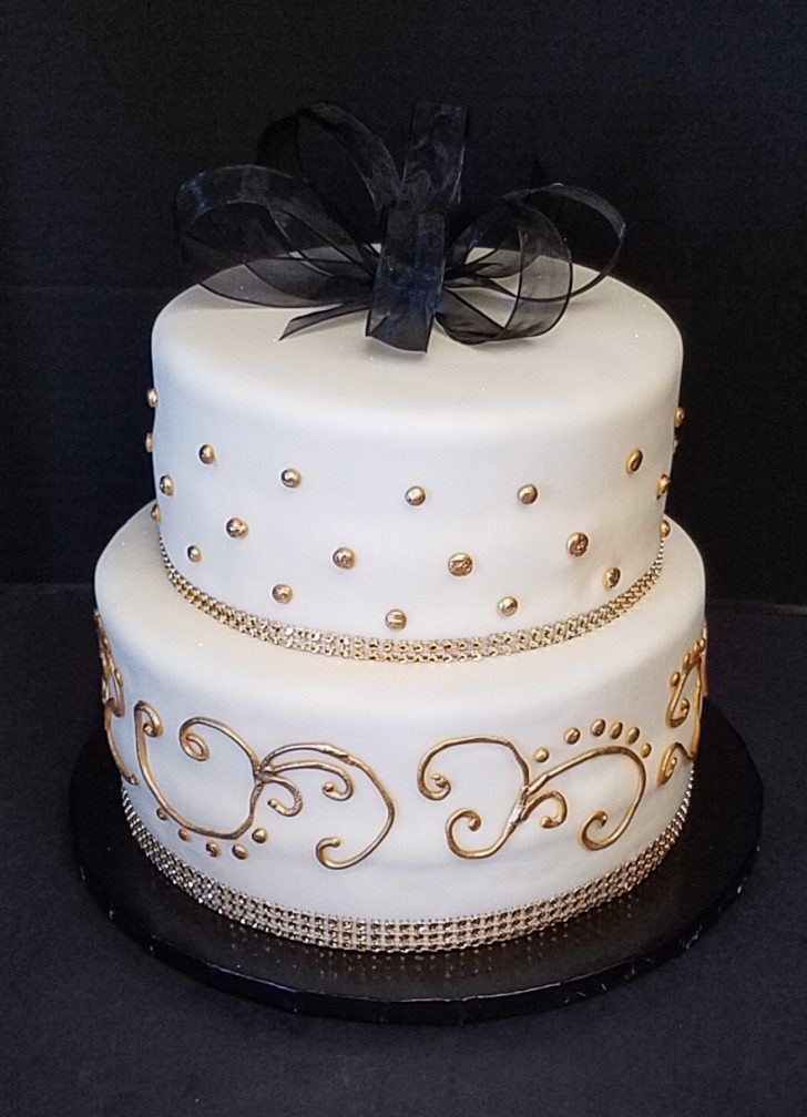 White And Gold Birthday Cake Black White And Gold Birthday Cake White And Gold Birthday Cake Black White And Gold Birthday Cake